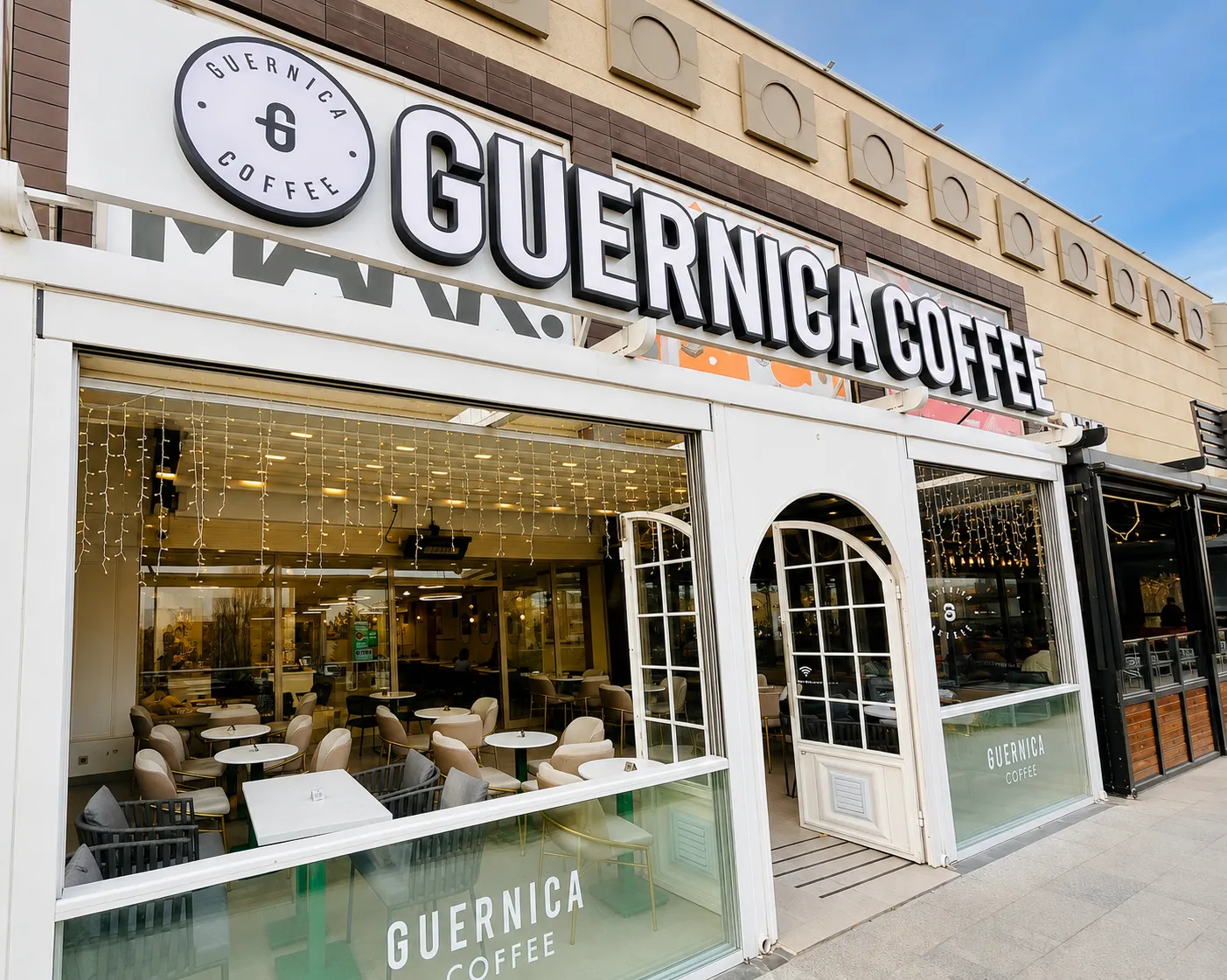 Vega AVM Guernica Coffee şubesi